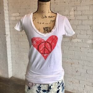 VALENTINE'S DAY - HIPPIE Whatever it takes peace heart top NWOT MEDIUM read comm